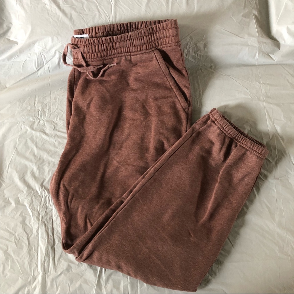 ON Mens Cinched Joggers Rust Color Size L